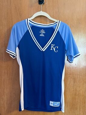 KC Royals Baseball Women’s Blue Short-Sleeve V-Neck Jersey style Top